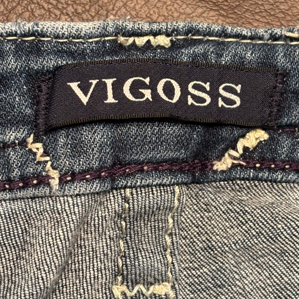 Vigoss Women's Dark Wash Capri jeans. Size 4 - Picture 6 of 10